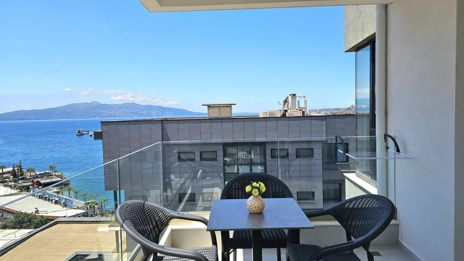 Pawel Apartment - 306 Saranda